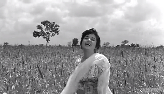 Nanda teen devian indian clothes