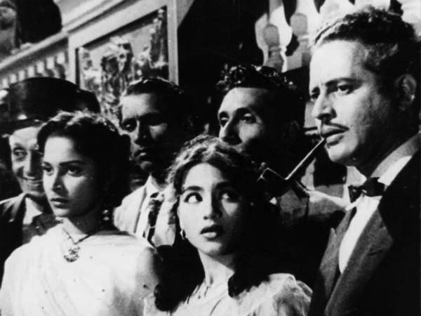 Kaagaz Ke Phool Guru Dutt