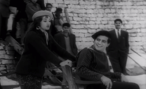 Praveen Chaudhary Manoj Kumar Woh Kaun Thi ice skating