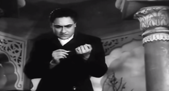 Ashok Kumar cigarette Mahal (1949)