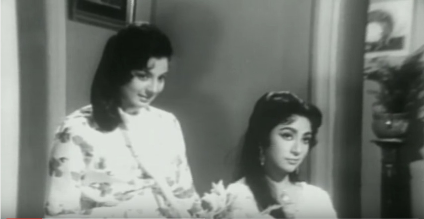 two shot sisters Mala Sinha and Tanuja