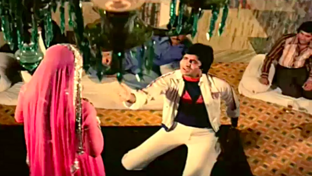 Amitabh_Rekha_SalaamEIshq_MuqaddarKaSikander